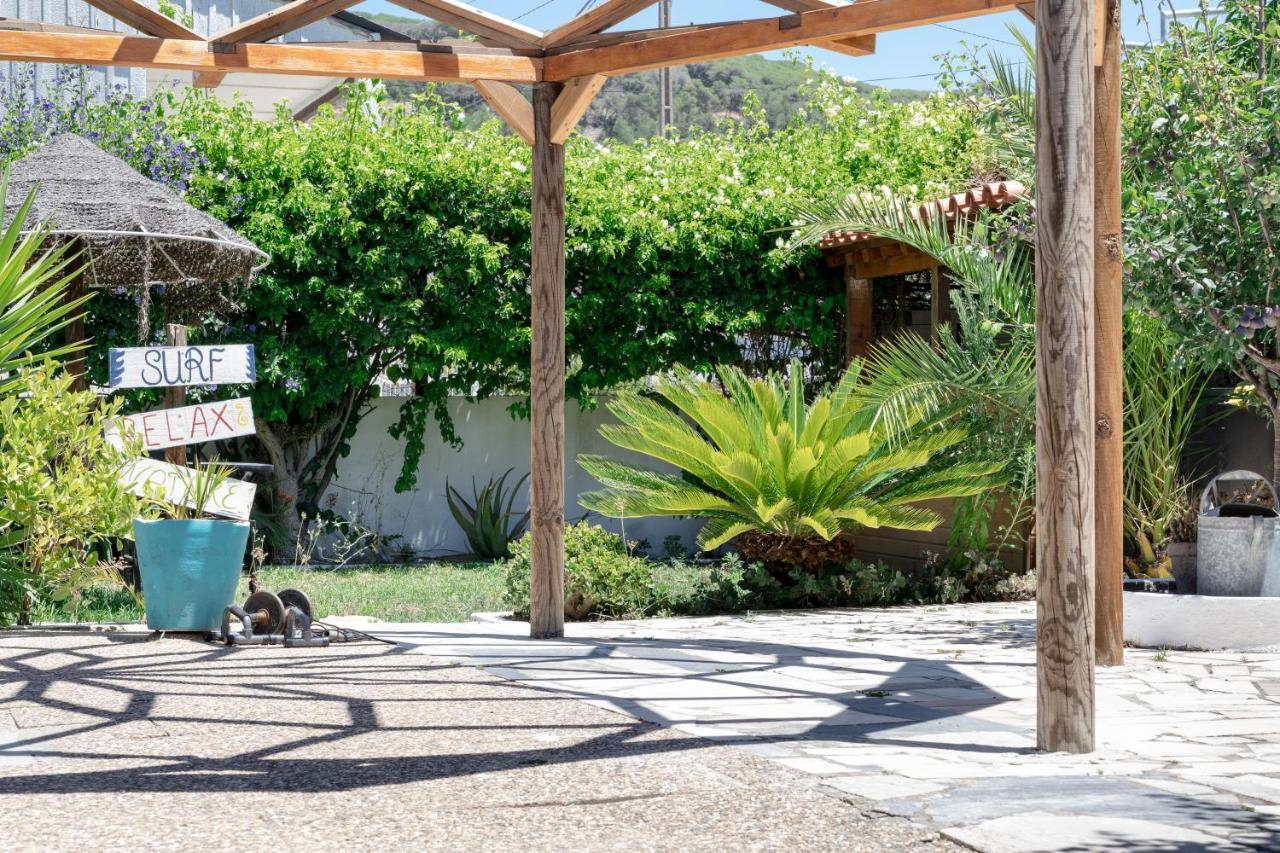 Casa Da Mata Surfhouse Hotel กอสตา ดา กาปาริกา ภายนอก รูปภาพ