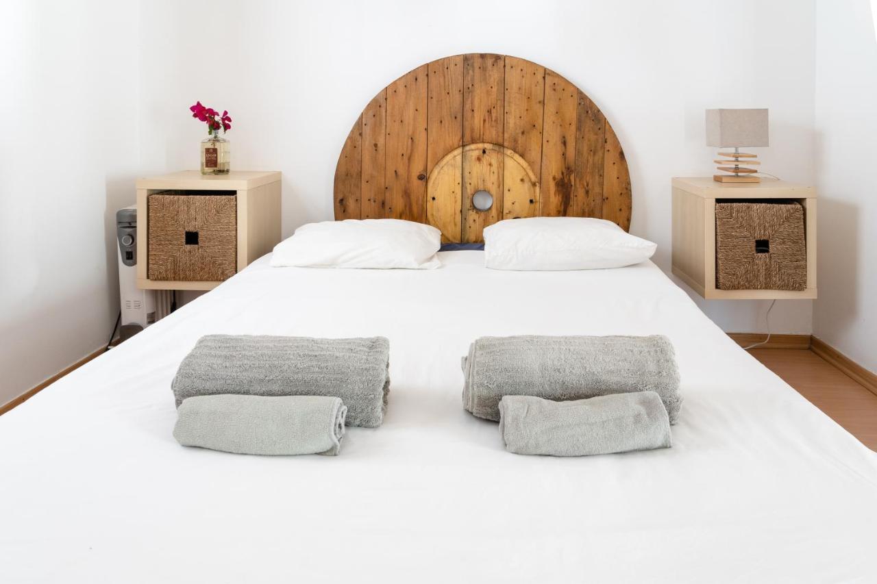 Casa Da Mata Surfhouse Hotel กอสตา ดา กาปาริกา ภายนอก รูปภาพ